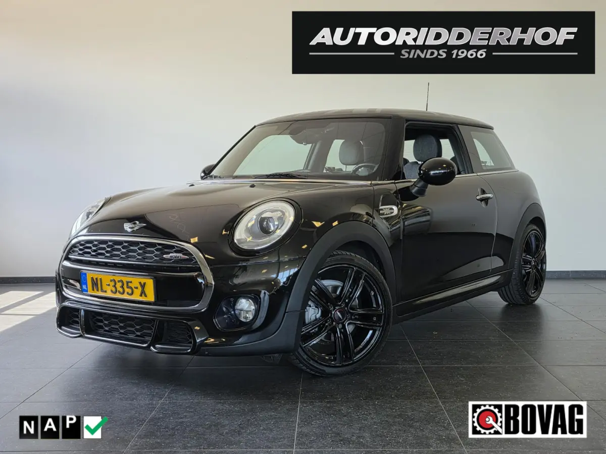 1.5 Kings Cross | Orig. NL | JCW | Keyless | Stoelverwaming | Harman Kardon | 18'' LMV |