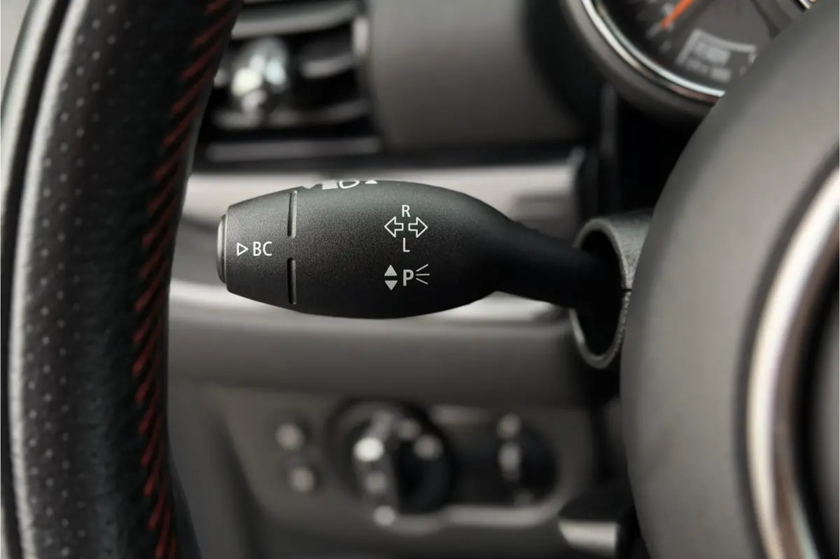 Mini 2.0 Cooper S Chili | Sportleder | Harman Kardon | Comfort Access | LED