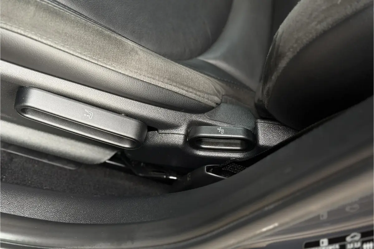 Mini 2.0 Cooper S Chili | Sportleder | Harman Kardon | Comfort Access | LED