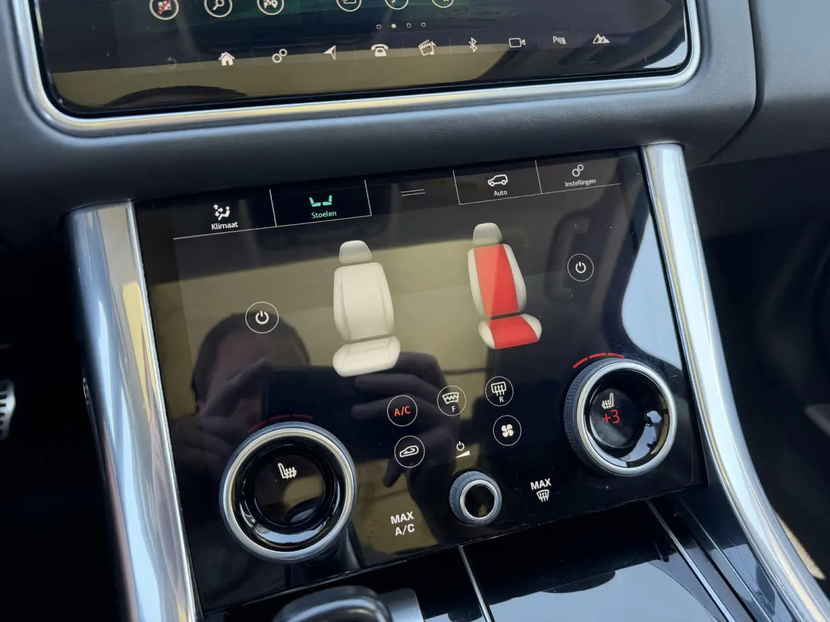 4.4 SDV8 HSE Dynamic | Panoramadak | Camera | Head-Up Display | Meridan | Elektrische Achterklep |