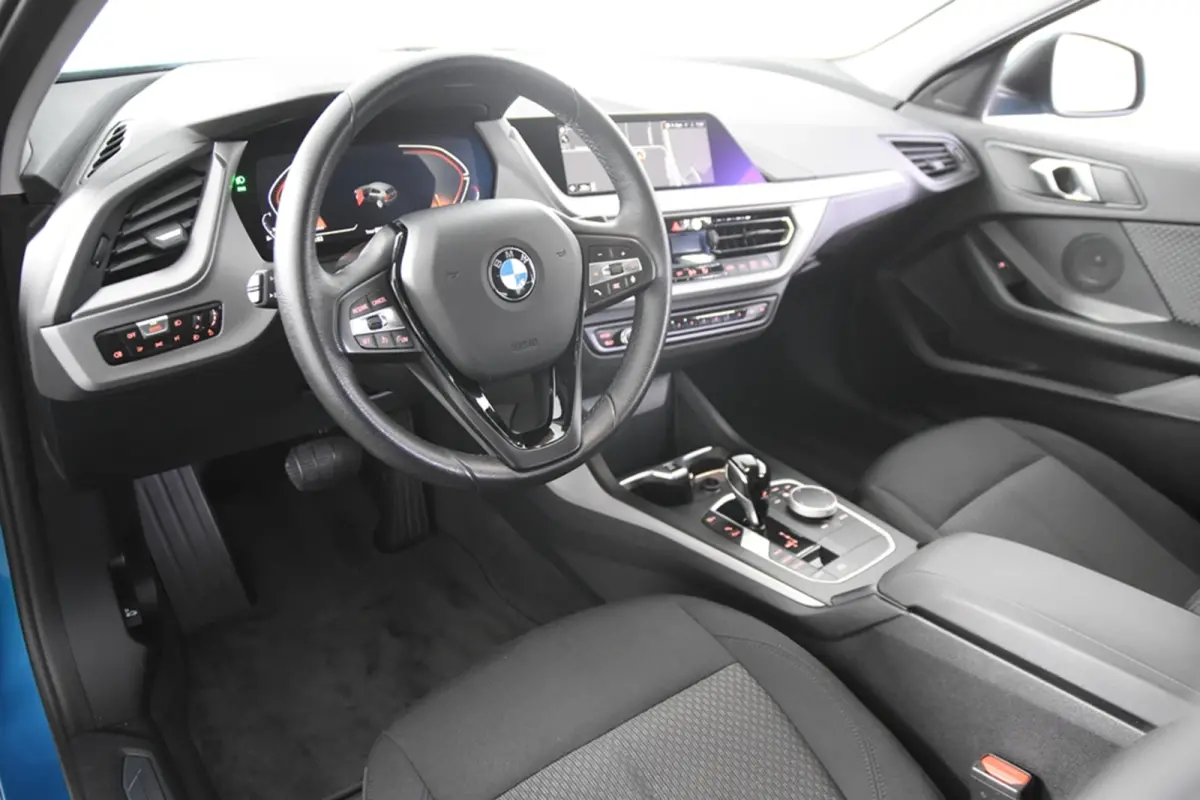 116i *1ste Eigenaar*Navigatie*Stoelverwarming*18" M-Sport Velgen*