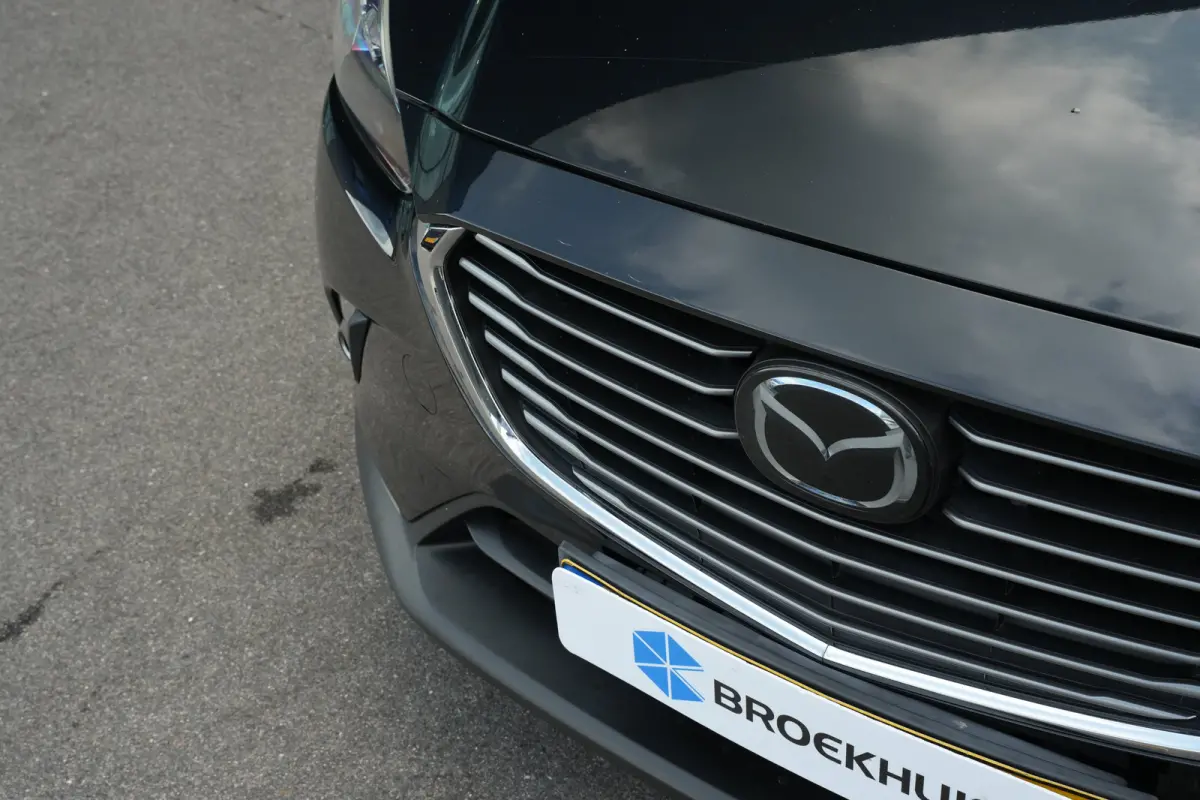 2.0 SkyActiv-G 120 GT-M | HUD | Camera | Leder | Bose | Navi |
