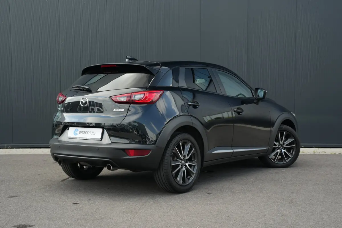 2.0 SkyActiv-G 120 GT-M | HUD | Camera | Leder | Bose | Navi |