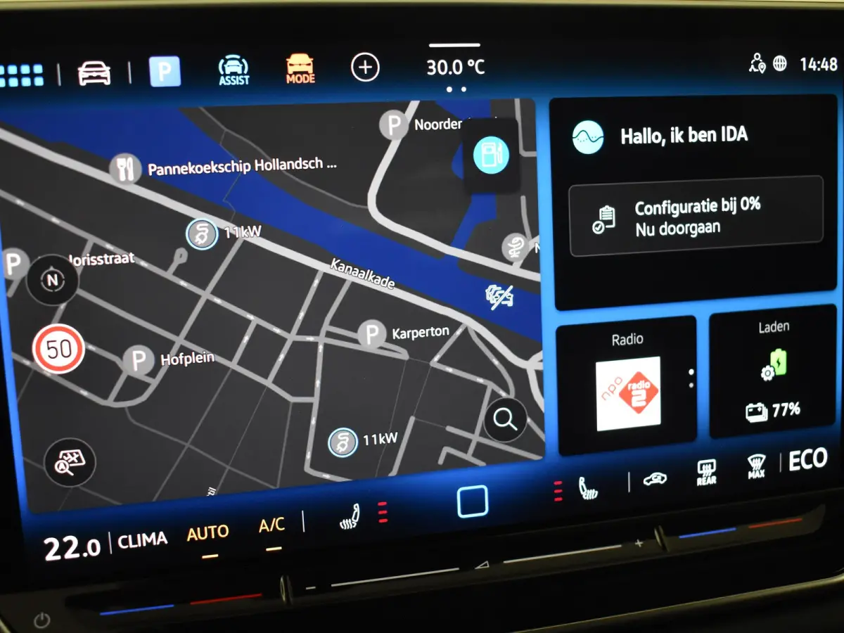 Life Edition - eHybrid | 'App-Connect' draadloze smartphone integratie | Achteruitrijcamera (Rear View) | Automatische afstandsregeling (Adaptive Cruise Control)