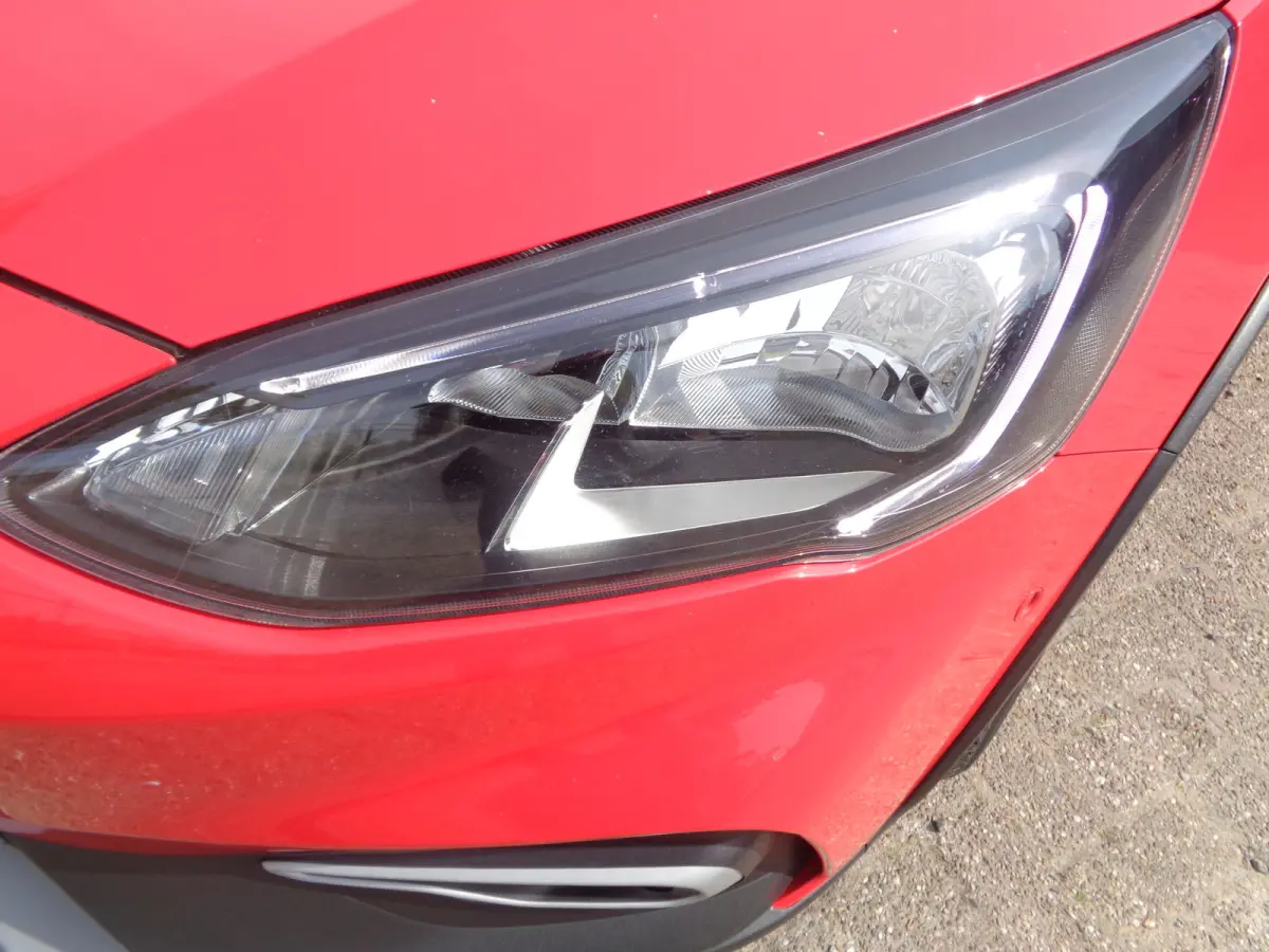 1.0 EcoBoost Hybrid Active X Business Navigatie, ECC, PDC v+a, camera, zwart dak, 17 inch, 155 PK !!