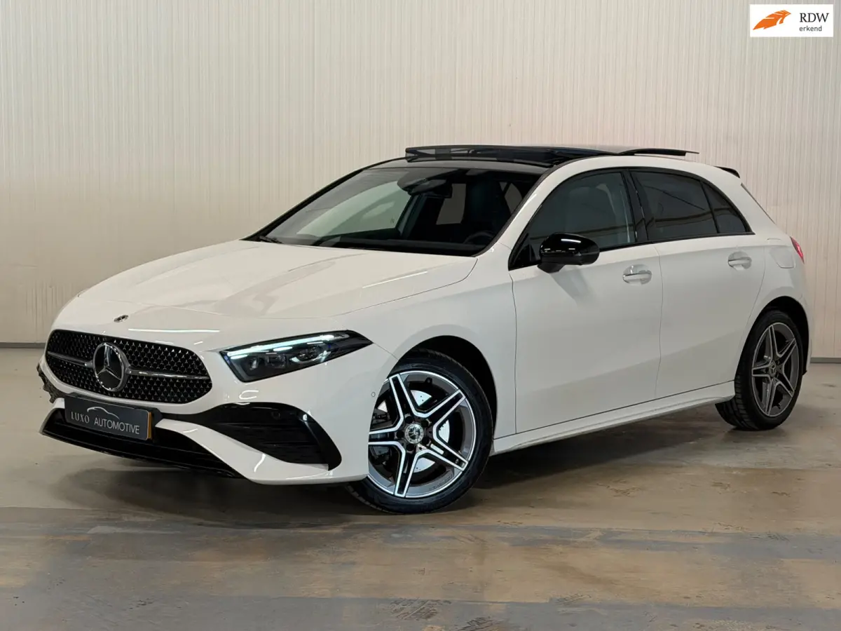 250 e Star Edition AMG Line Plus | PANO | HUD | 360 CAMERA | TREKHAAK | VOL OPTIES!
