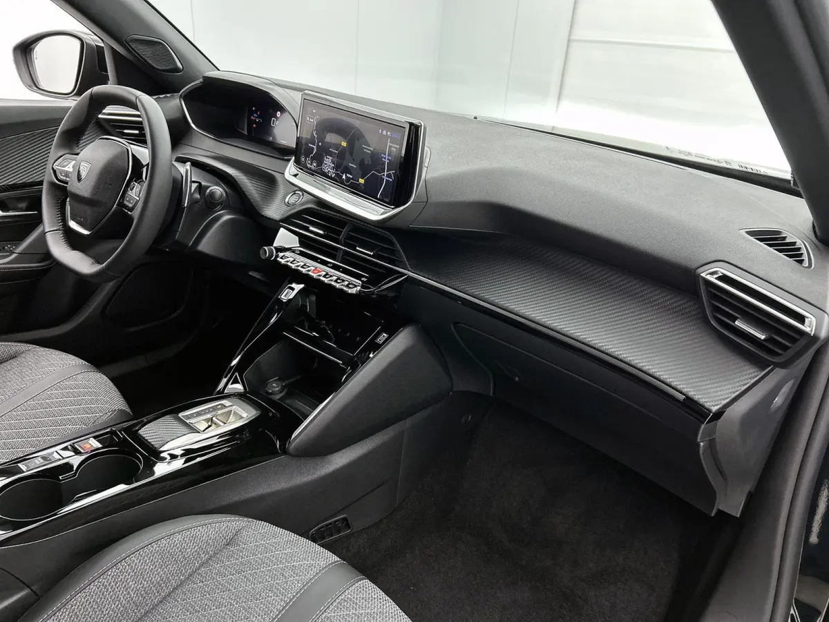 1.2 Hybrid Allure 145pk Automaat | Navigatie | Camera | Parkeersensoren | LED | Lichtmetalen velgen | Climate control | Adaptive cruise control |