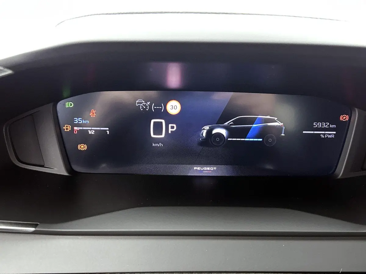 1.2 Hybrid Allure 145pk Automaat | Navigatie | Camera | Parkeersensoren | LED | Lichtmetalen velgen | Climate control | Adaptive cruise control |