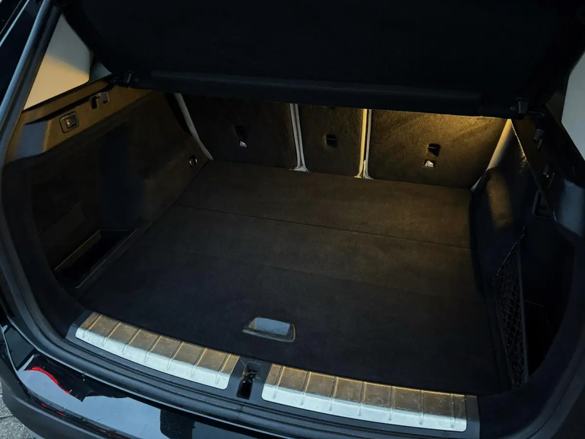 SDrive20i Executive 192PK|Origineel NL|Navi|AUT|Sportstoelen Leder|PANO|Cruise Control|Full Led|SfeerVL|StoelVW|PDC|Isofix