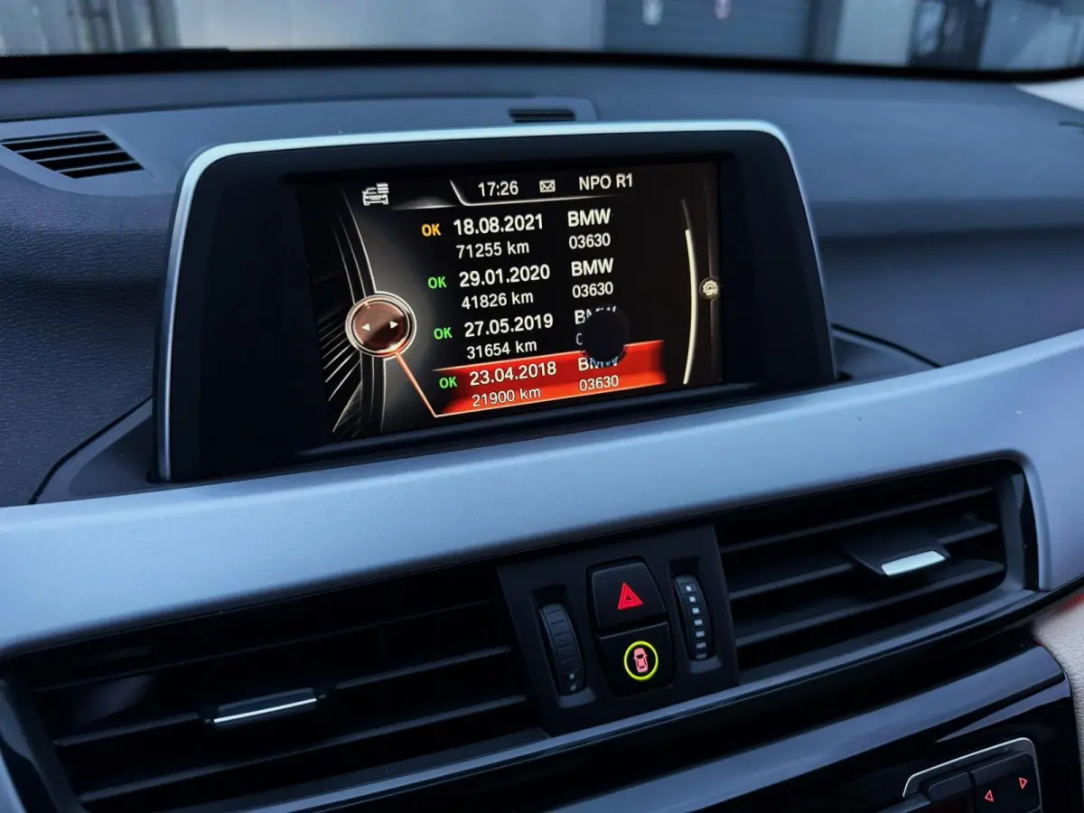 SDrive20i Executive 192PK|Origineel NL|Navi|AUT|Sportstoelen Leder|PANO|Cruise Control|Full Led|SfeerVL|StoelVW|PDC|Isofix