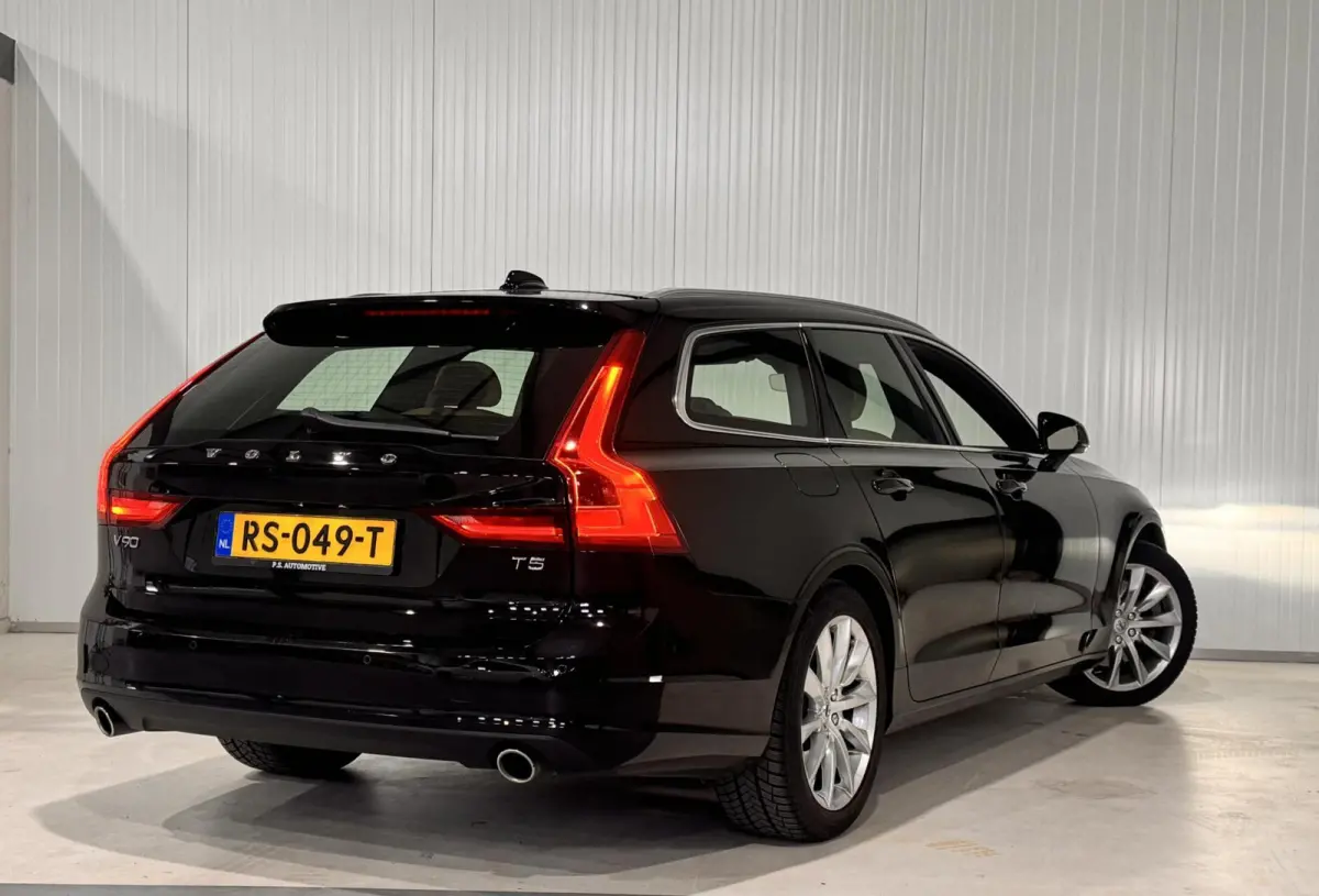 2.0 T5 90th Anniversary Edition|KEYLESS|CAMERA