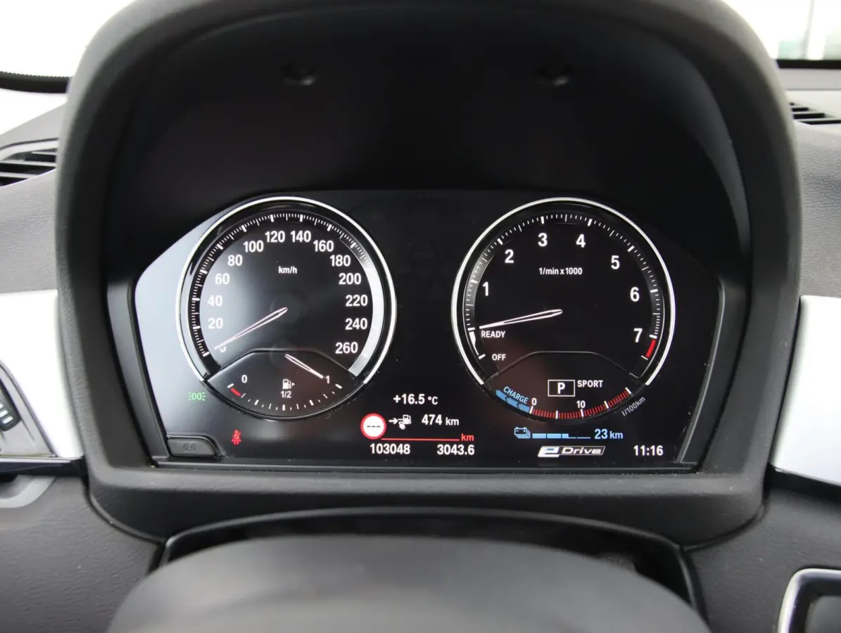 xDrive25e High Executive | 94% SOH | Sportstoelen | Apple Carplay