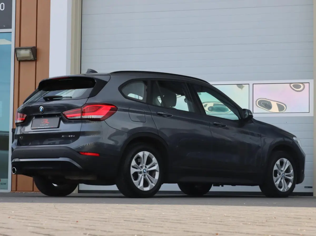 xDrive25e High Executive | 94% SOH | Sportstoelen | Apple Carplay