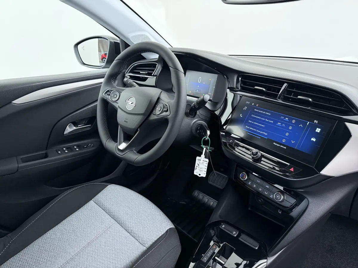 1.2 Turbo Hybrid Edition | VAN 30.664 VOOR 24.900,-! | ND | Dode hoek waarschuwing | Draadloze Apple Carplay en Android Auto | LED koplampen met LED dagrijverlichting | Voorraadvoordeel !