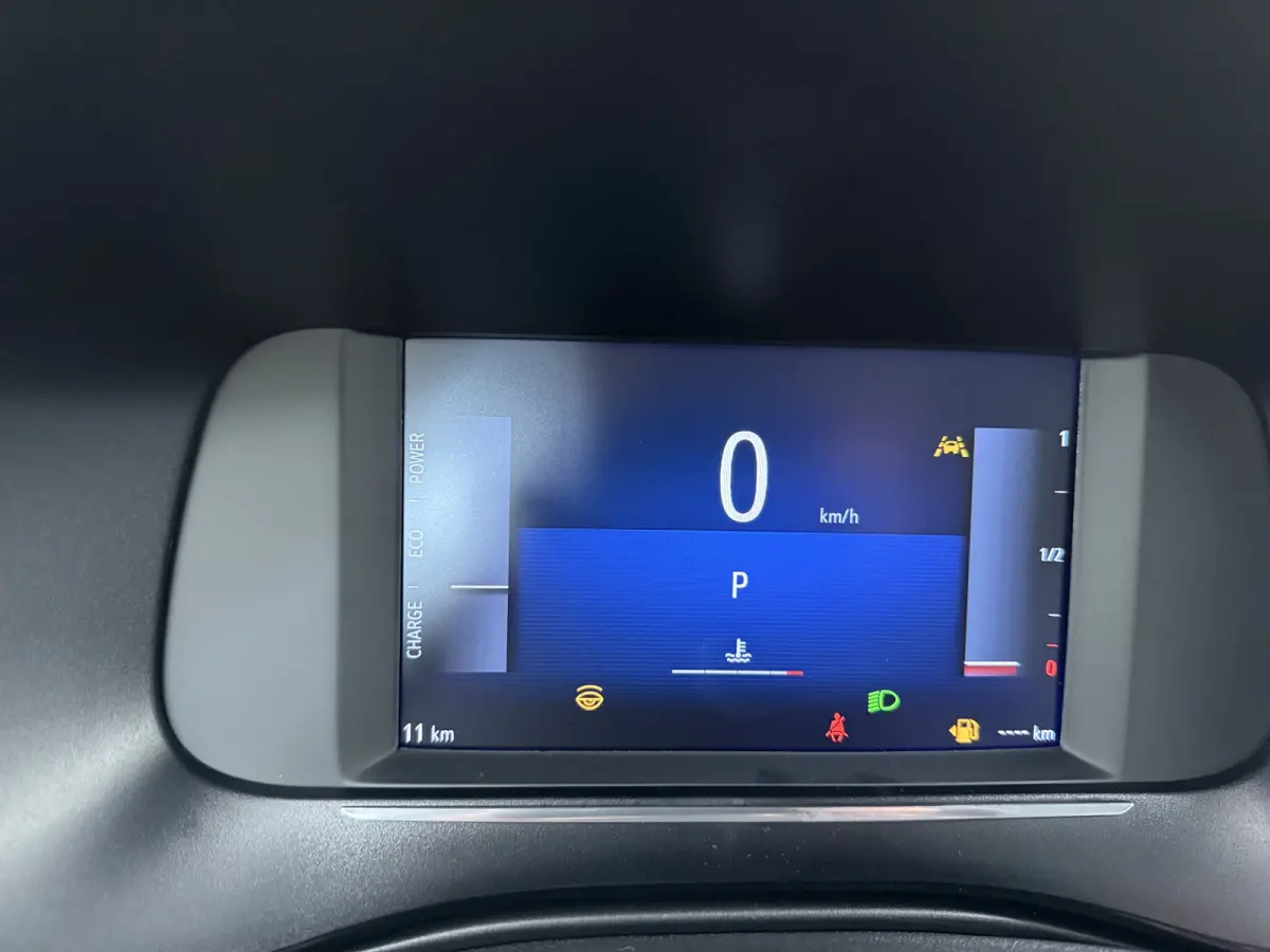 1.2 Turbo Hybrid Edition | VAN 30.664 VOOR 24.900,-! | ND | Dode hoek waarschuwing | Draadloze Apple Carplay en Android Auto | LED koplampen met LED dagrijverlichting | Voorraadvoordeel !
