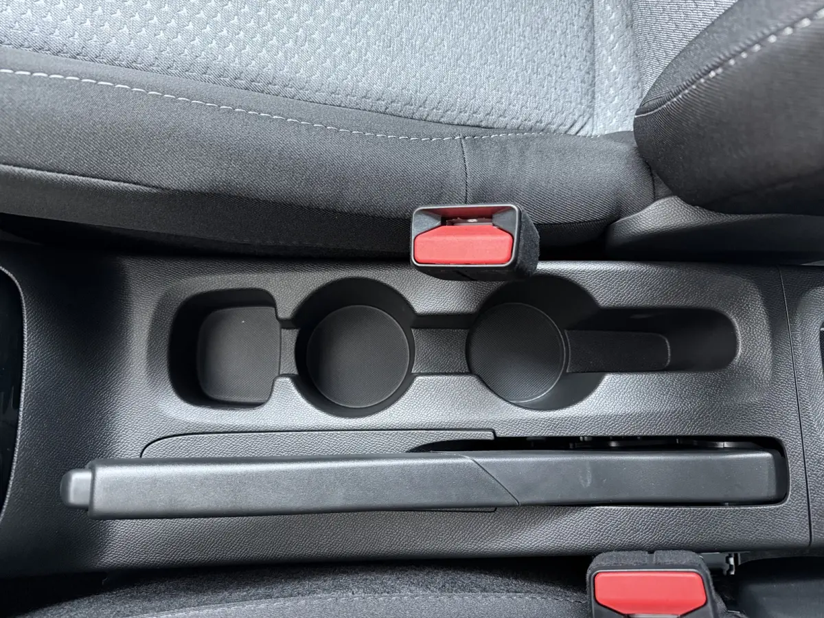 1.2 Turbo Hybrid Edition | VAN 30.664 VOOR 24.900,-! | ND | Dode hoek waarschuwing | Draadloze Apple Carplay en Android Auto | LED koplampen met LED dagrijverlichting | Voorraadvoordeel !