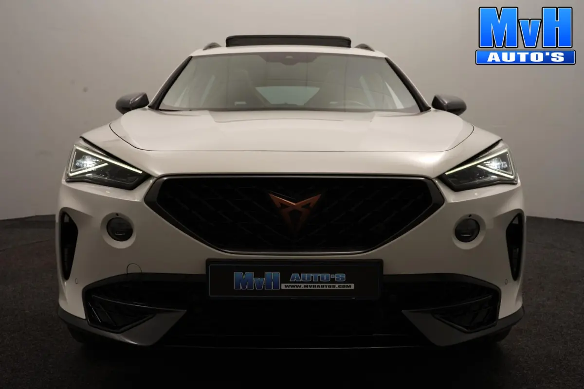 1.4 PHEV VZ Performance|PANO|KUIPST|SOH99%