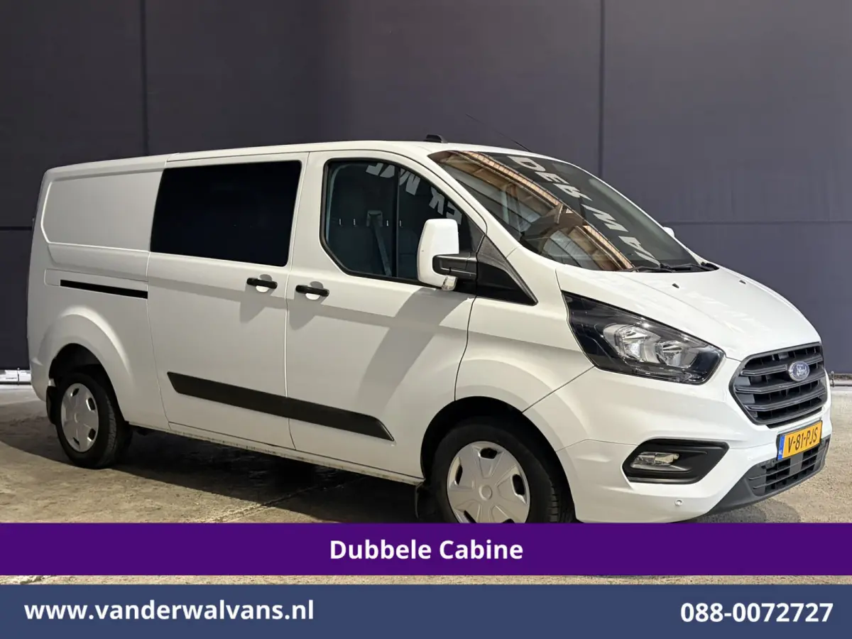 2.0 TDCI 131pk L2H1 Dubbele Cabine Euro6 Airco | 6-Zits | Cruisecontrol | Trekhaak Verwarmde voorruit, Parkeersensoren