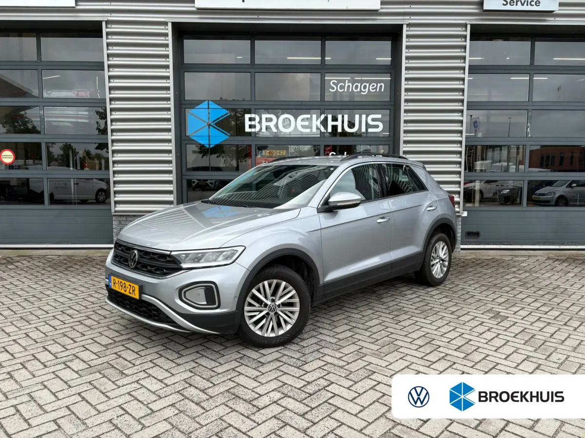 1.0 TSI 110 pk Life | Airco | Parkeersensoren | Apple Carplay |