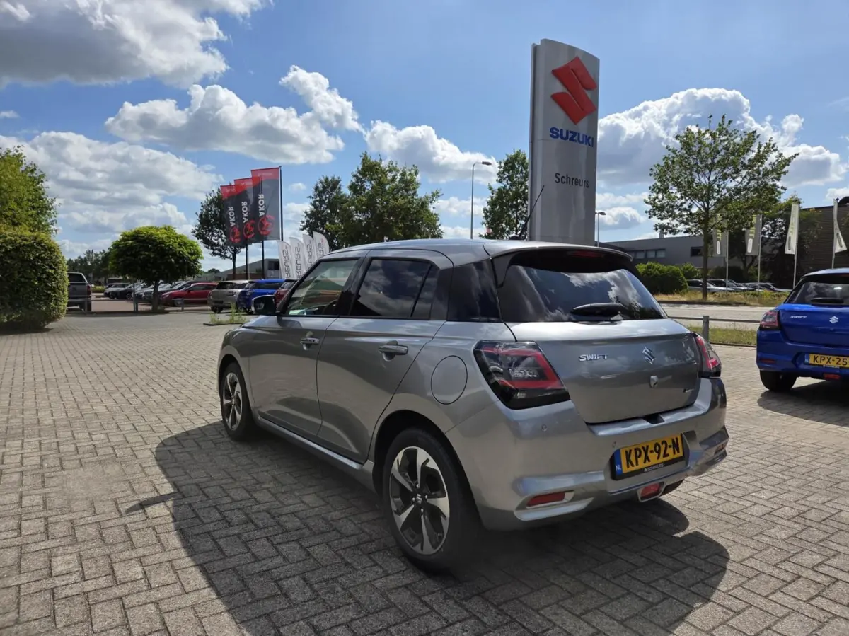 1.2 Style Smart Hybrid | LET OP echte STYLE uitvoering!!!Rijklaar prijs