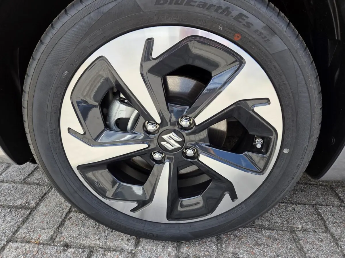 1.2 Style Smart Hybrid | LET OP echte STYLE uitvoering!!!Rijklaar prijs