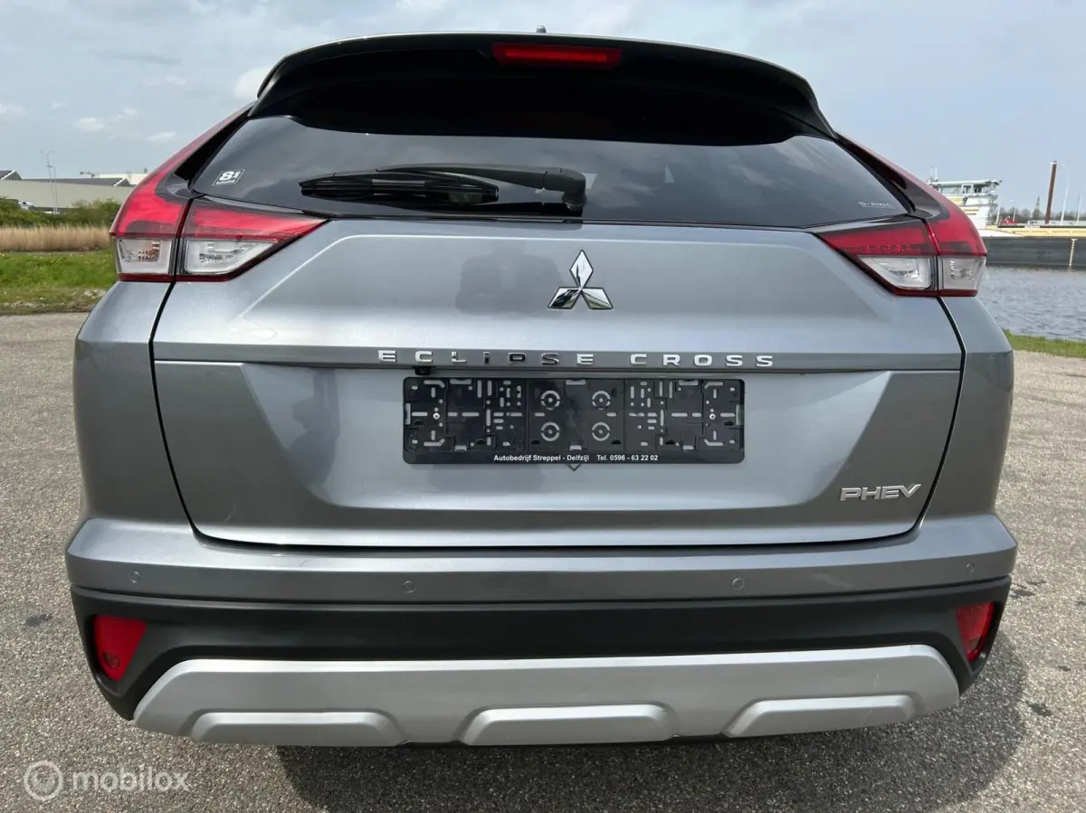 2.4 PHEV Intense +