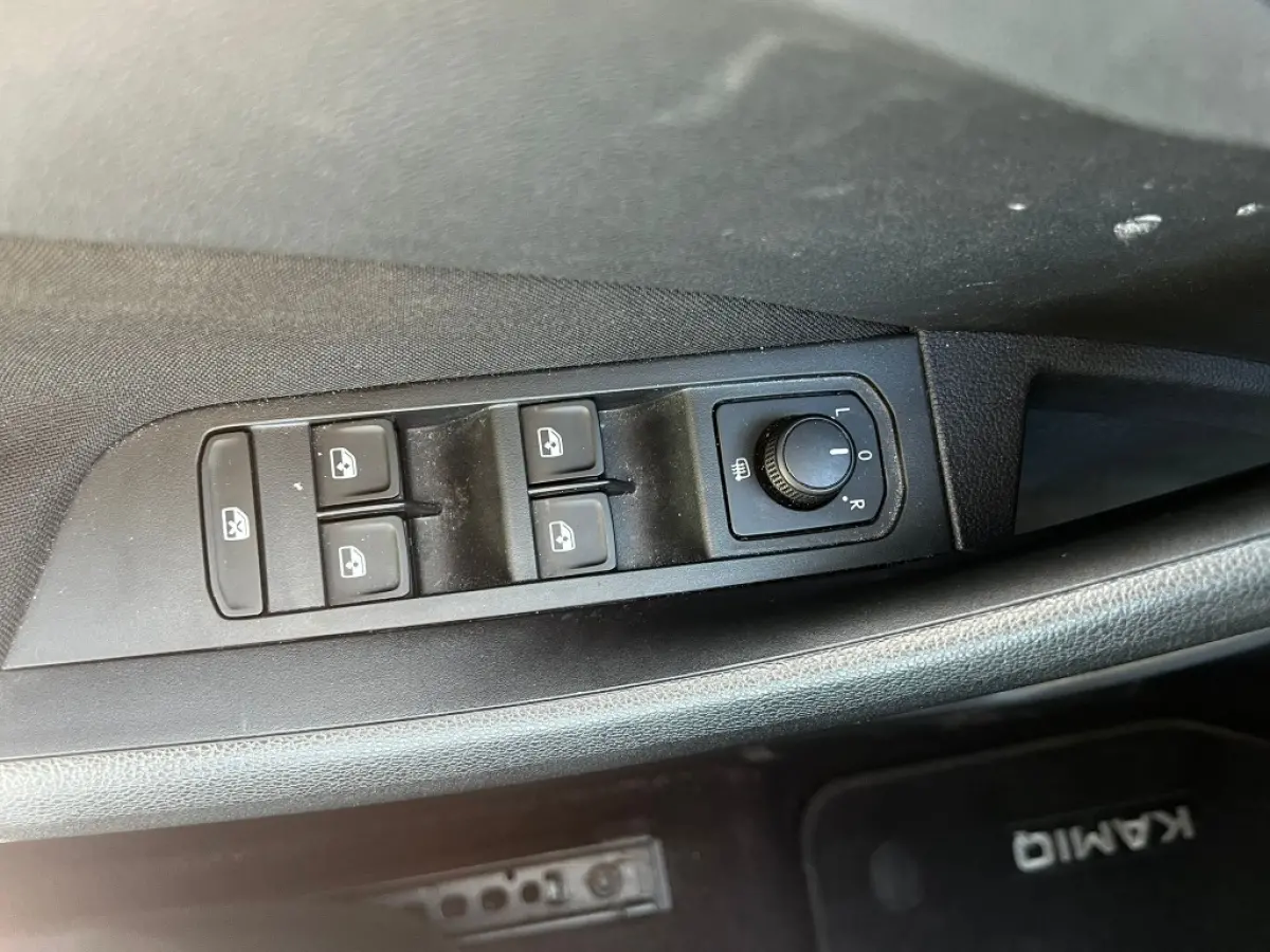 1.0TSI 110pk Sportline | Climate | Stoelverwarming | Carplay