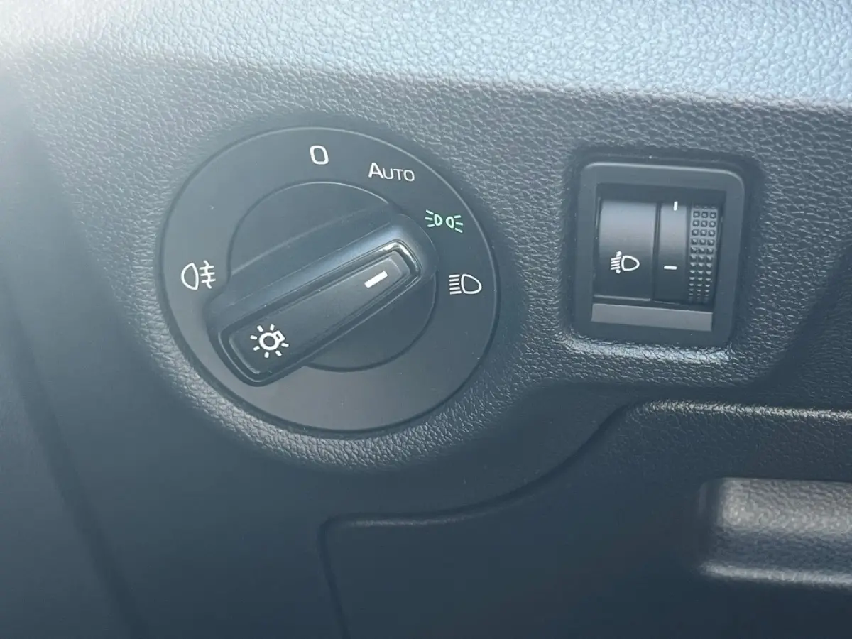 1.0TSI 110pk Sportline | Climate | Stoelverwarming | Carplay