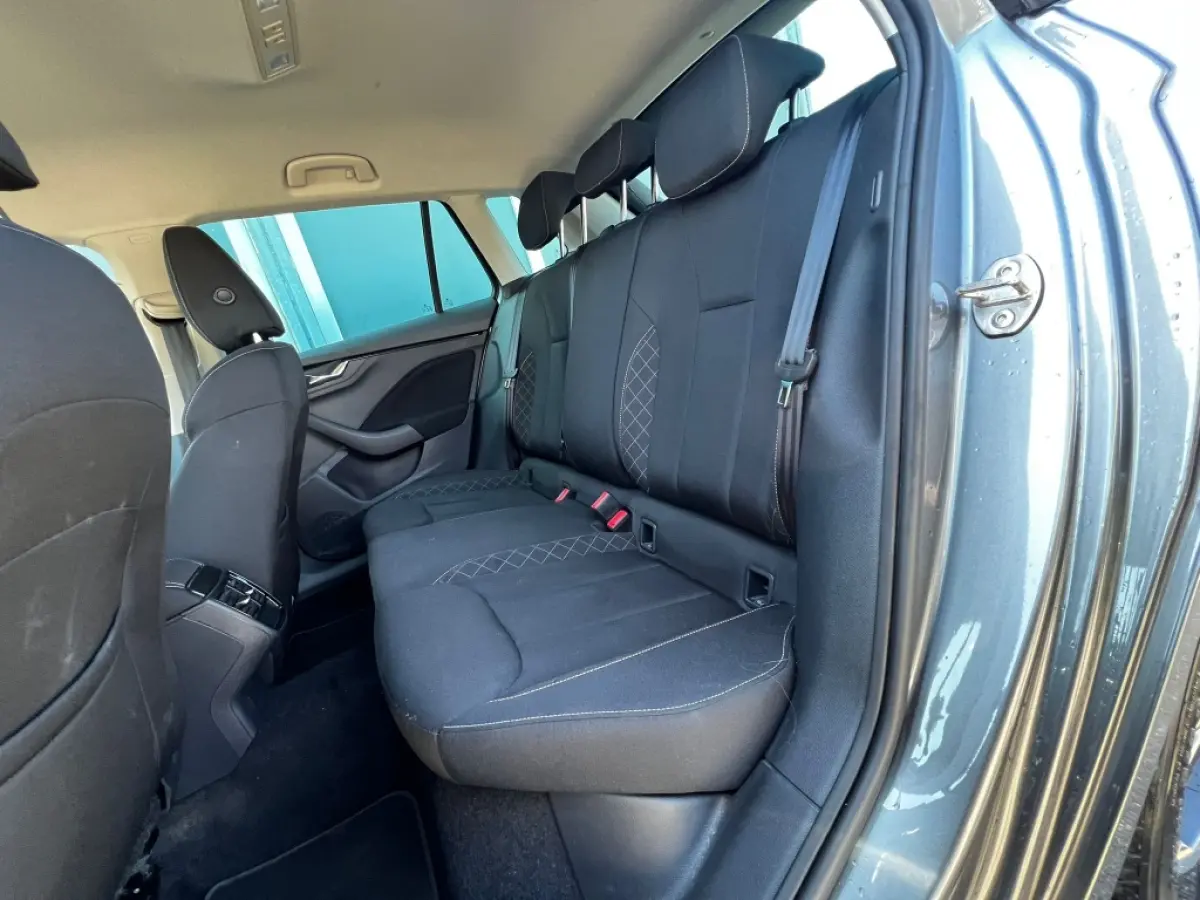 1.0TSI 110pk Sportline | Climate | Stoelverwarming | Carplay