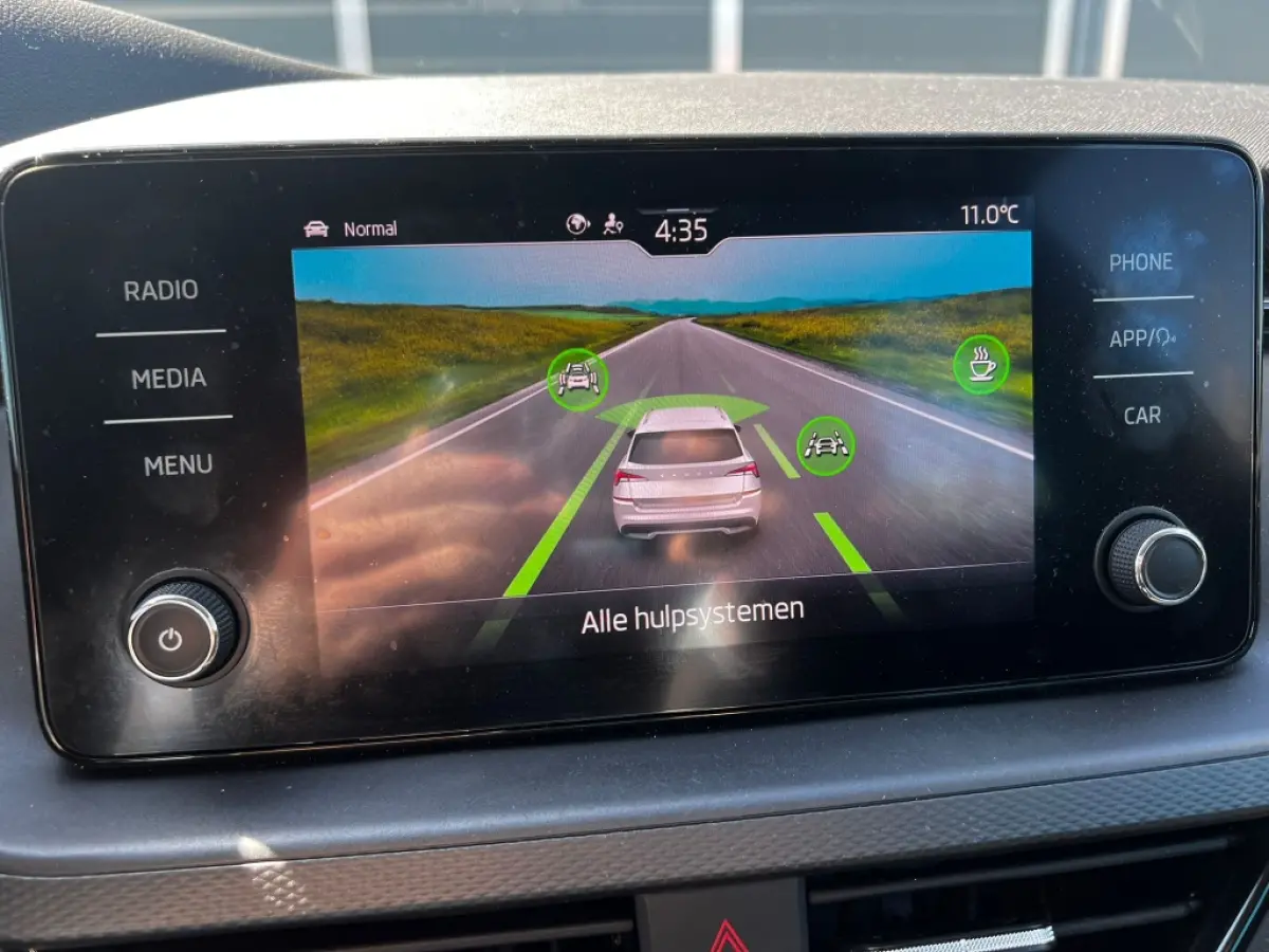1.0TSI 110pk Sportline | Climate | Stoelverwarming | Carplay