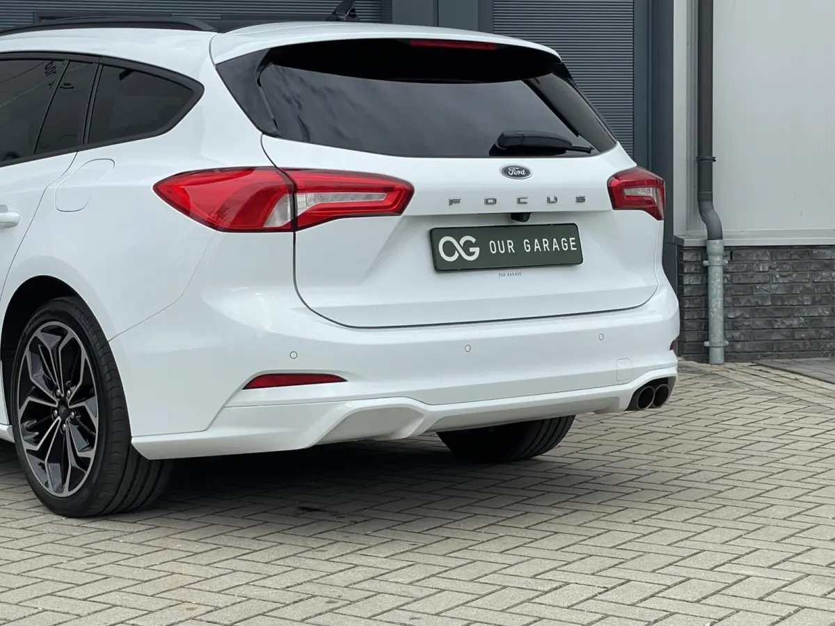 1.0 EcoBoost ST-Line|Pano|B&O|Head-Up|18"|Distr. vervangen