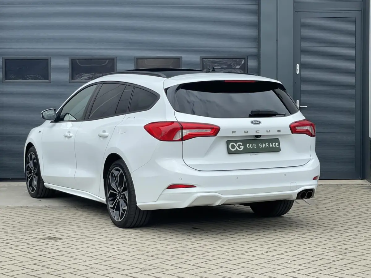 1.0 EcoBoost ST-Line|Pano|B&O|Head-Up|18"|Distr. vervangen
