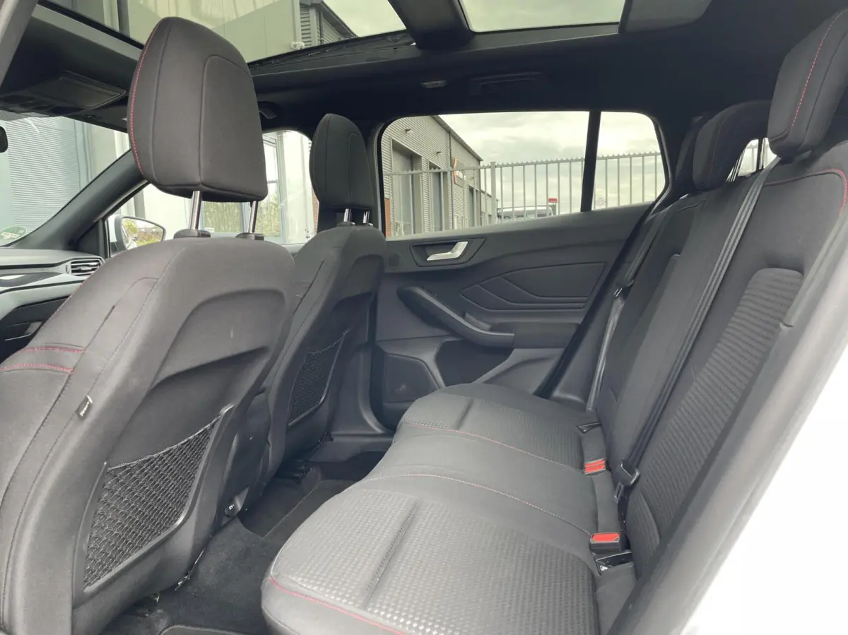 1.0 EcoBoost ST-Line|Pano|B&O|Head-Up|18"|Distr. vervangen