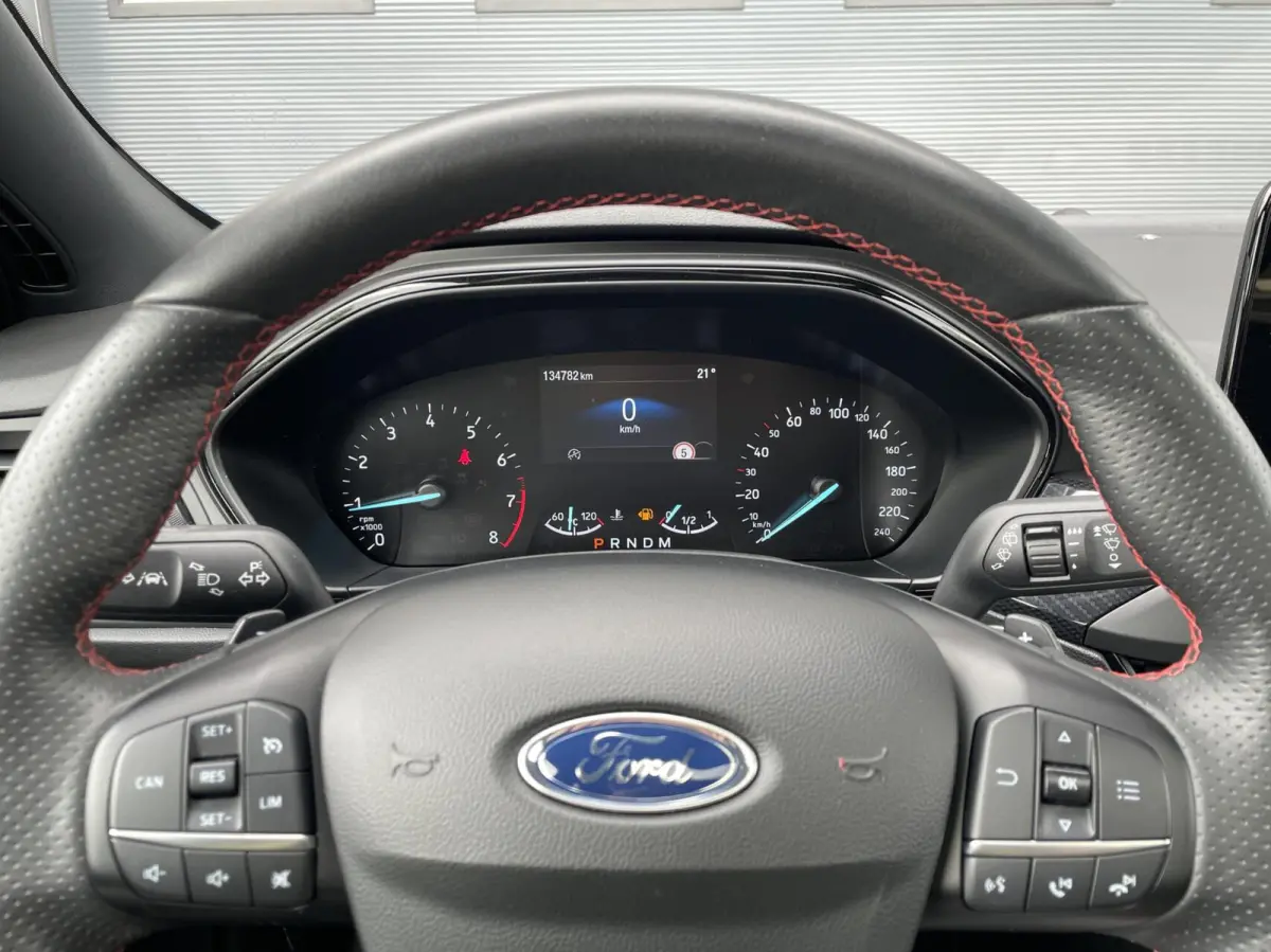 1.0 EcoBoost ST-Line|Pano|B&O|Head-Up|18"|Distr. vervangen