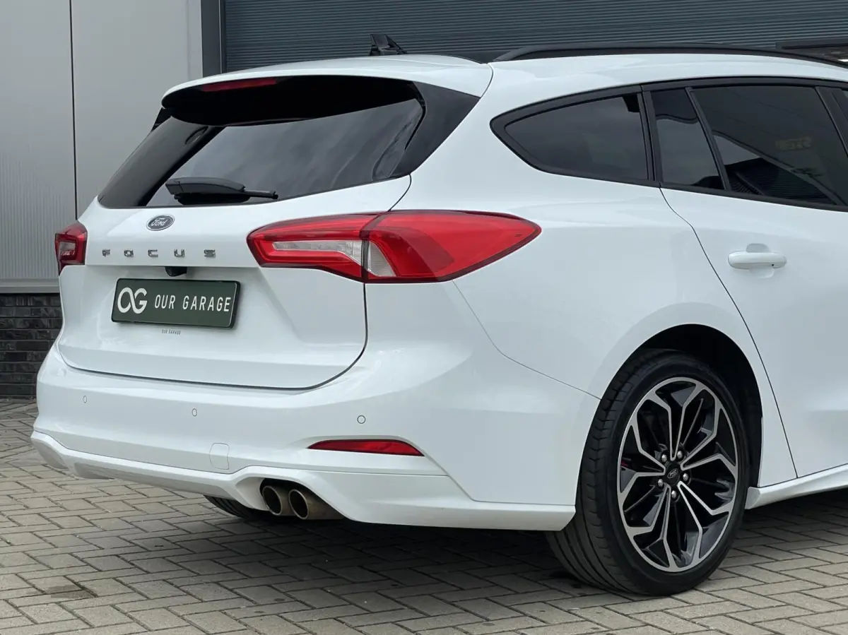 1.0 EcoBoost ST-Line|Pano|B&O|Head-Up|18"|Distr. vervangen