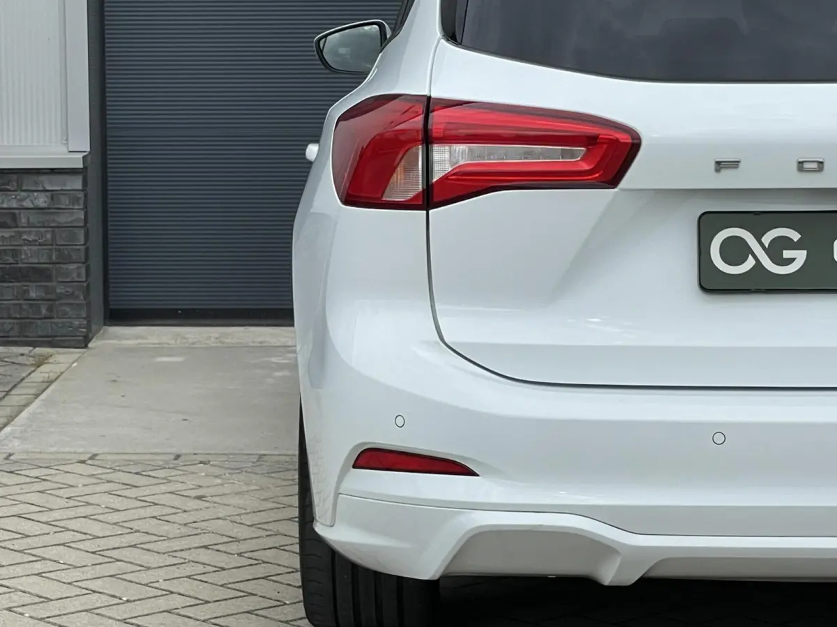 1.0 EcoBoost ST-Line|Pano|B&O|Head-Up|18"|Distr. vervangen