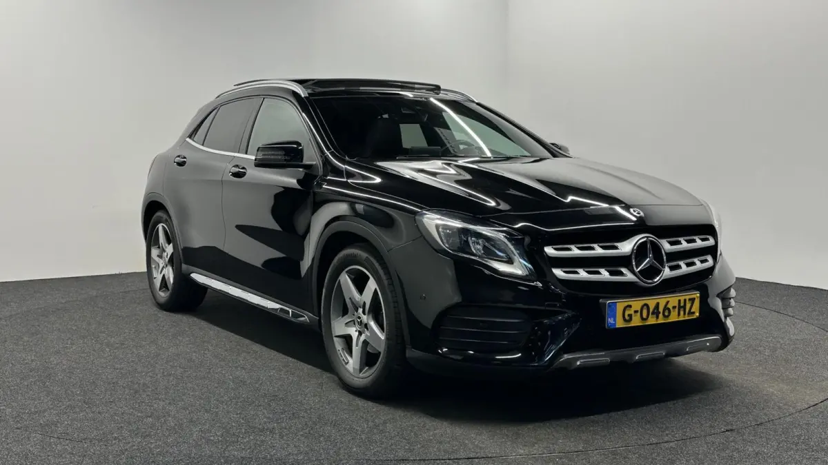 180 Business Solution AMG Limited PANO CAMERA NAVI ECC CRUISE 40000 KM.