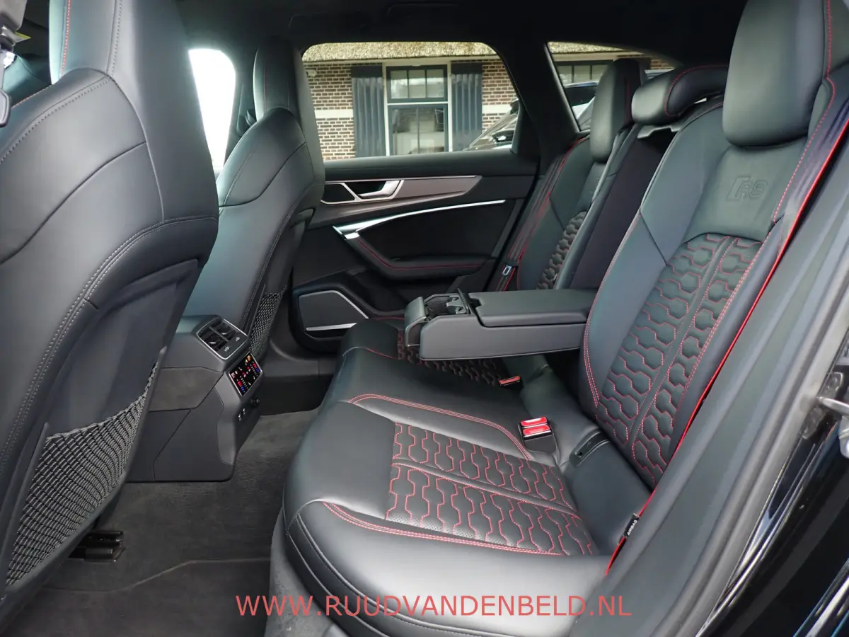 RS6-R ABT QUATTRO 825PK AKRAPOVIC + EVENTURI /PANODAK/KERAMISCH/B&O/STOELVENT/360*
