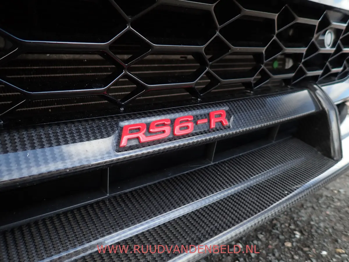 RS6-R ABT QUATTRO 825PK AKRAPOVIC + EVENTURI /PANODAK/KERAMISCH/B&O/STOELVENT/360*