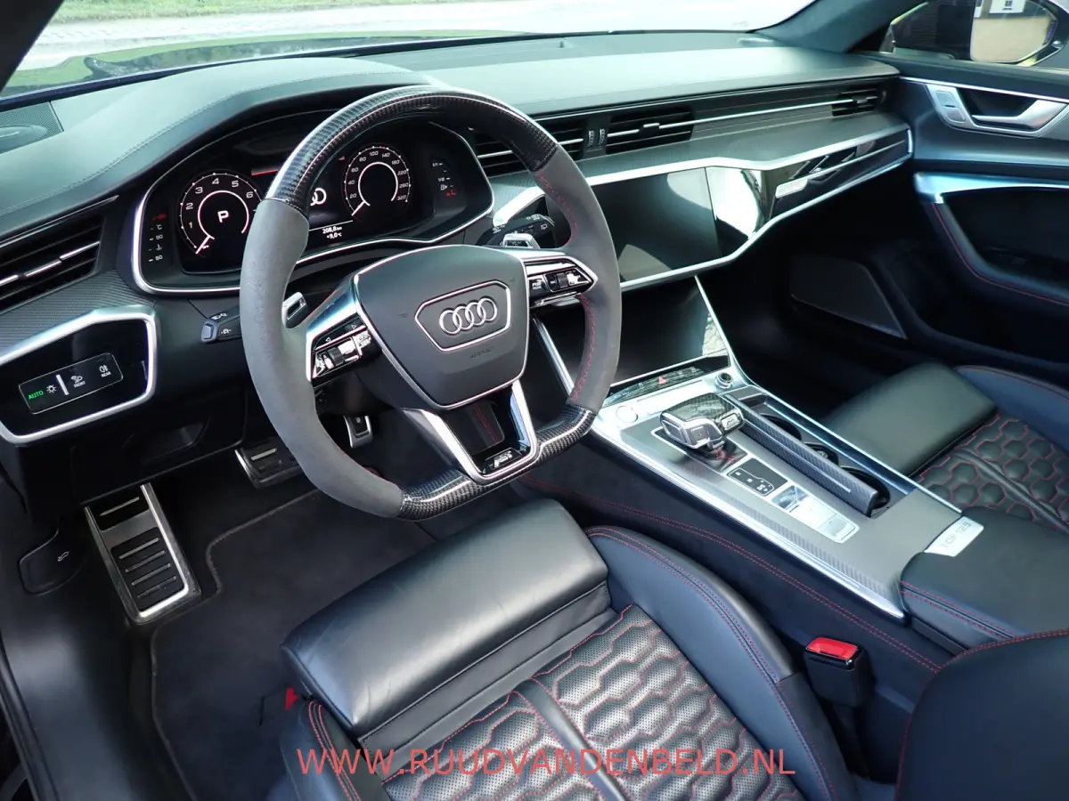 RS6-R ABT QUATTRO 825PK AKRAPOVIC + EVENTURI /PANODAK/KERAMISCH/B&O/STOELVENT/360*