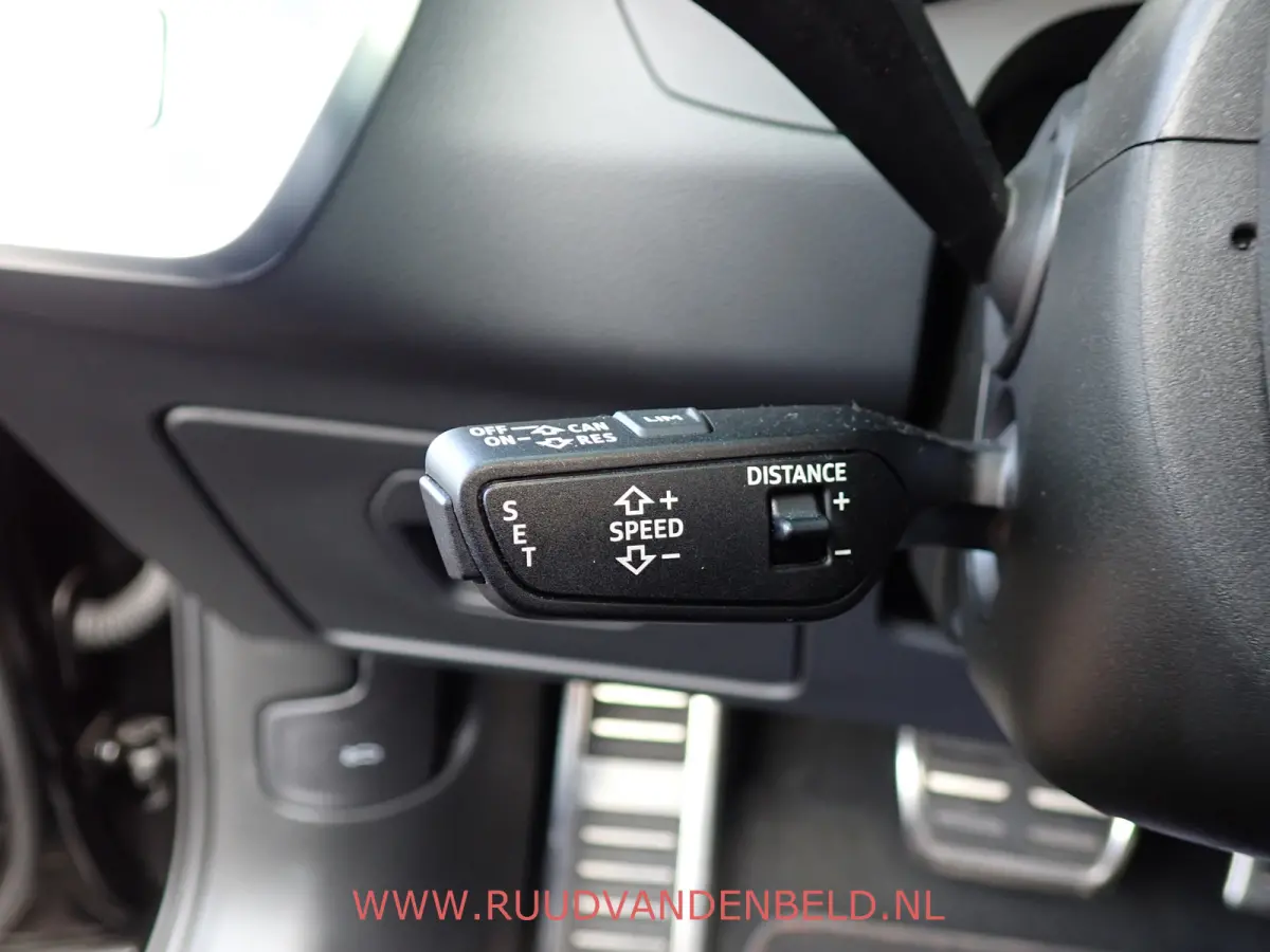 RS6-R ABT QUATTRO 825PK AKRAPOVIC + EVENTURI /PANODAK/KERAMISCH/B&O/STOELVENT/360*