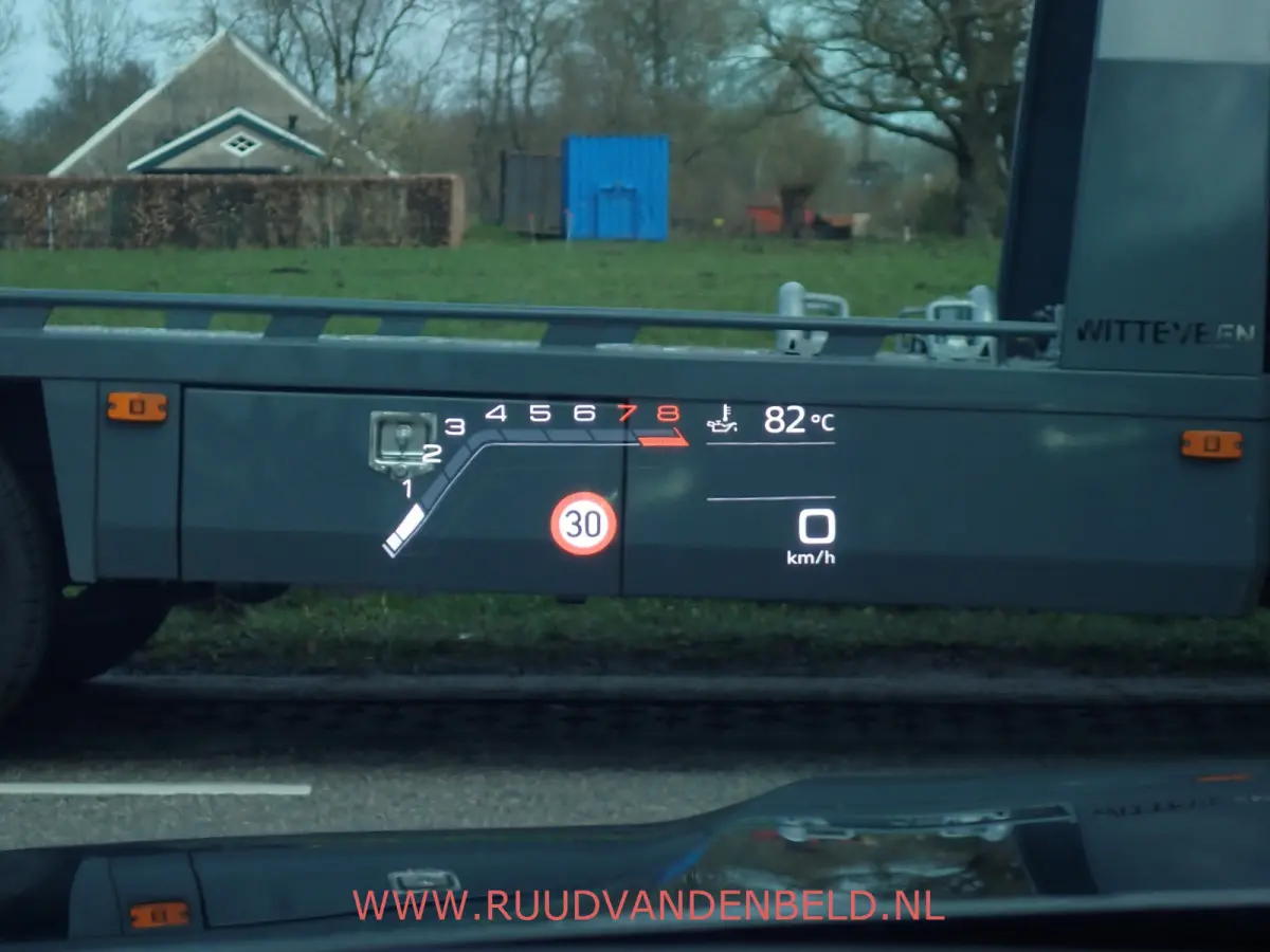 RS6-R ABT QUATTRO 825PK AKRAPOVIC + EVENTURI /PANODAK/KERAMISCH/B&O/STOELVENT/360*