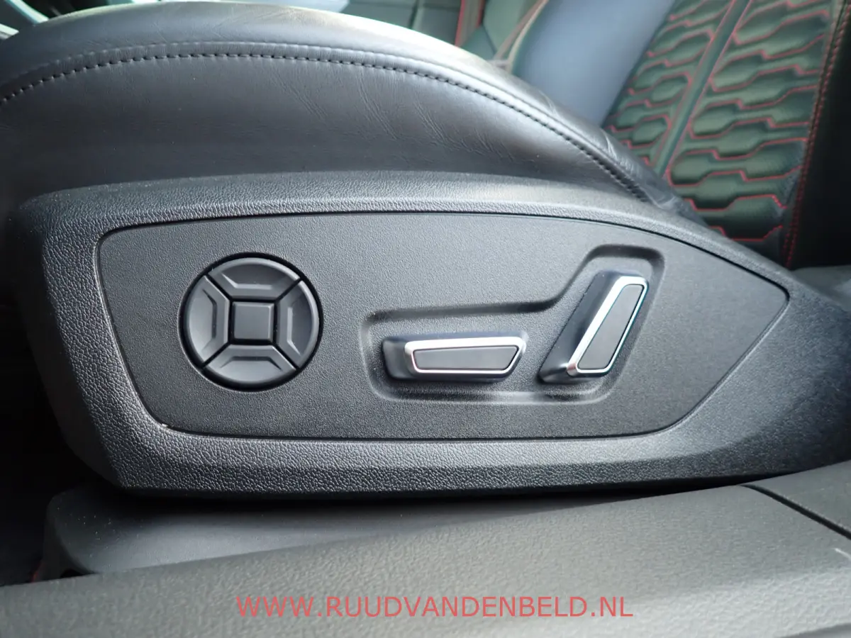 RS6-R ABT QUATTRO 825PK AKRAPOVIC + EVENTURI /PANODAK/KERAMISCH/B&O/STOELVENT/360*