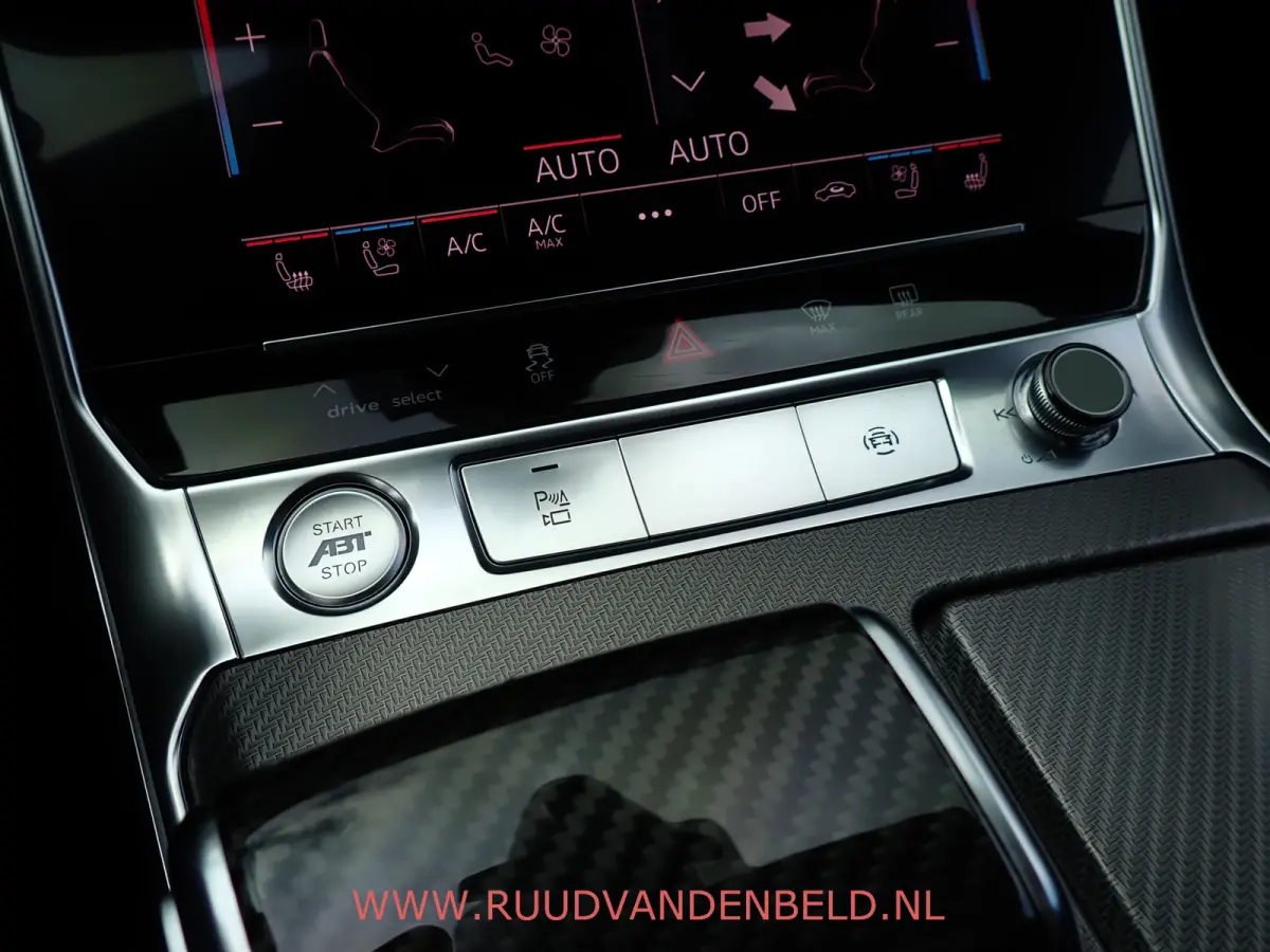 RS6-R ABT QUATTRO 825PK AKRAPOVIC + EVENTURI /PANODAK/KERAMISCH/B&O/STOELVENT/360*