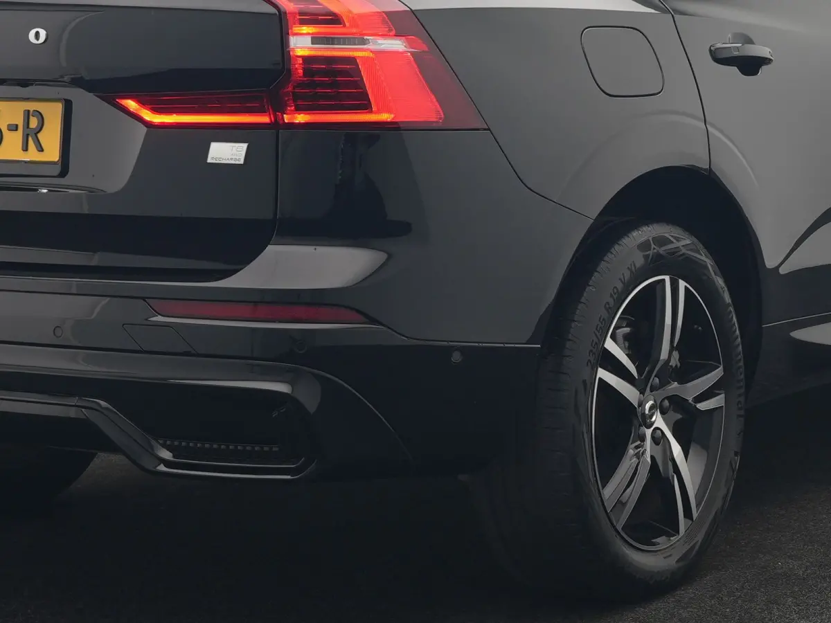 T8 AWD Plus Dark LONG RANGE PHEV 456pk Dealer O.H | Panodak | 360 Camera | Adaptive Cruise | Head Up | Adaptieve Full LED Koplampen |  Sportstoelen Memory & Verwarmd | Google Assistant | App