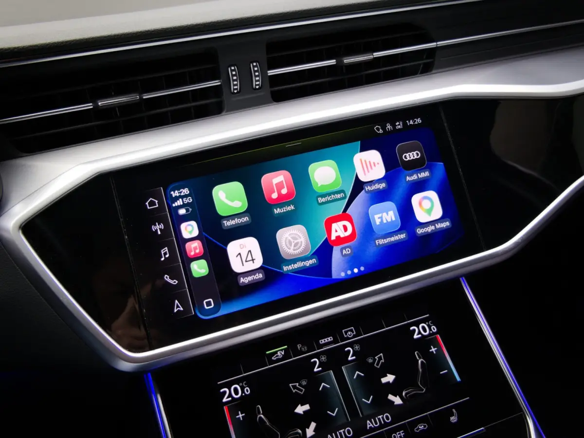 55 TFSI e quattro Competition S-Line Edition (B&O, SFEERVERLICHTING, MAXTON, ACC, PANO, TREKHAAK, CAMERA, CARPLAY)