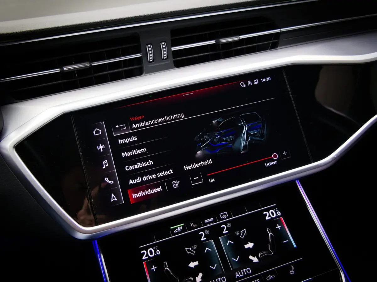55 TFSI e quattro Competition S-Line Edition (B&O, SFEERVERLICHTING, MAXTON, ACC, PANO, TREKHAAK, CAMERA, CARPLAY)
