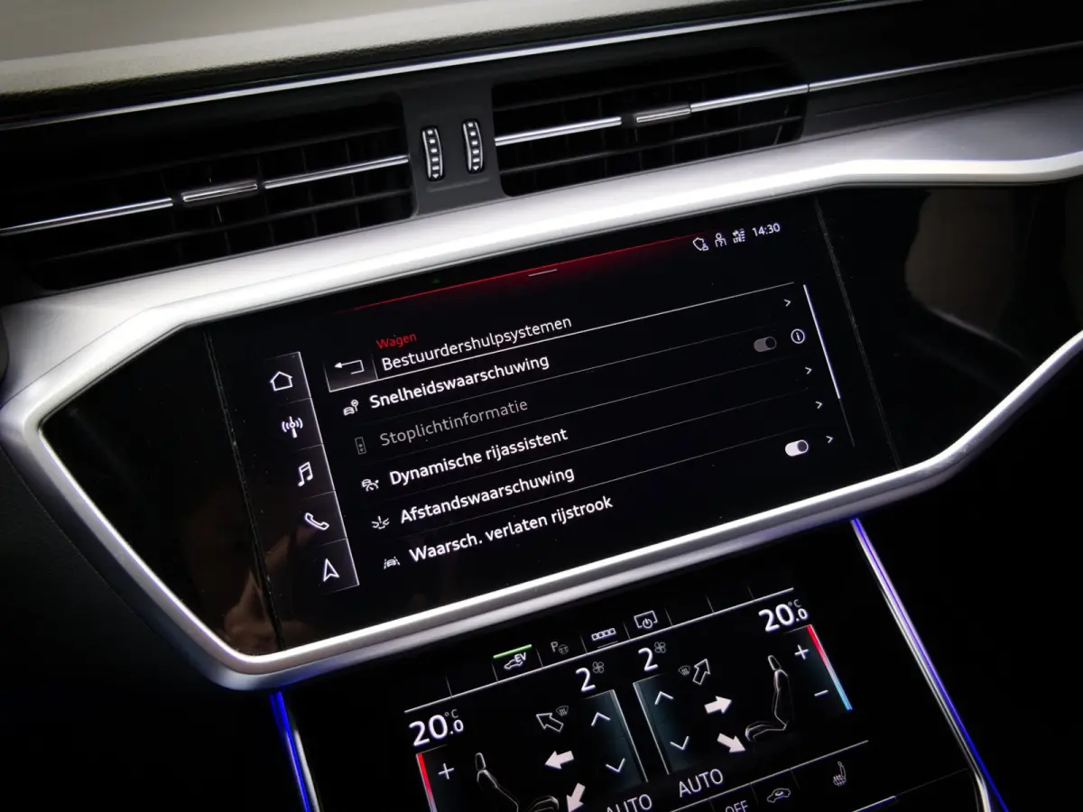 55 TFSI e quattro Competition S-Line Edition (B&O, SFEERVERLICHTING, MAXTON, ACC, PANO, TREKHAAK, CAMERA, CARPLAY)