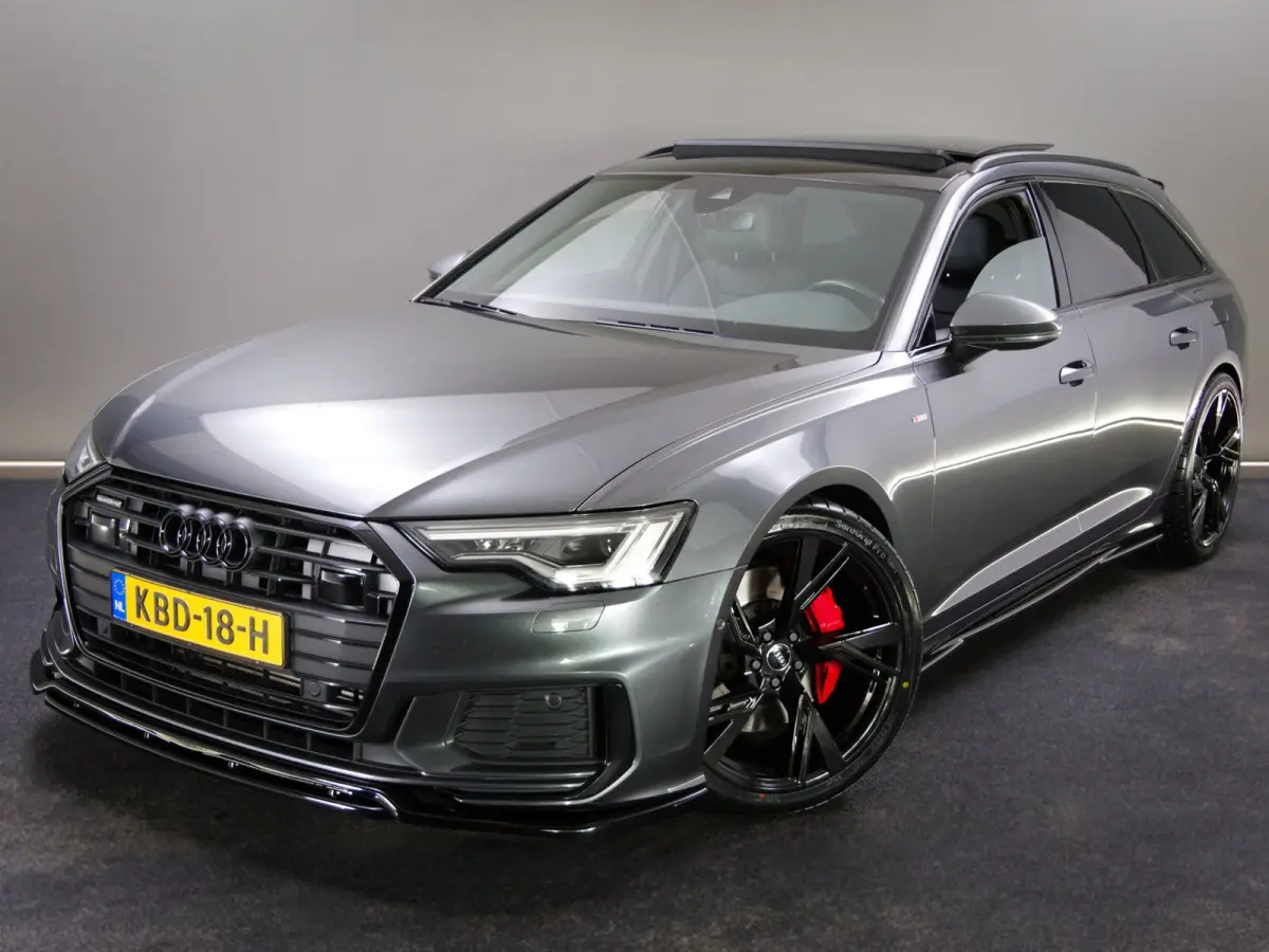55 TFSI e quattro Competition S-Line Edition (B&O, SFEERVERLICHTING, MAXTON, ACC, PANO, TREKHAAK, CAMERA, CARPLAY)