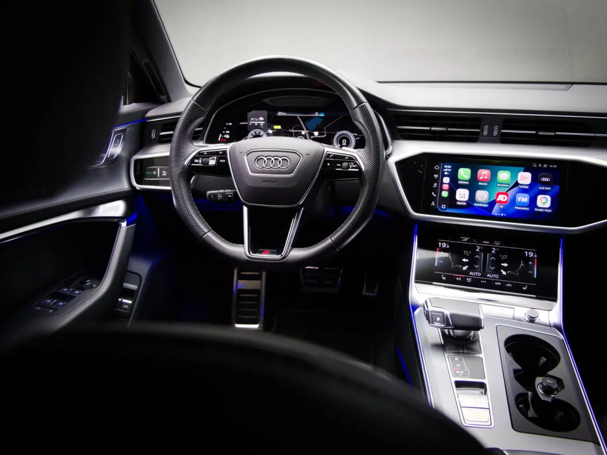 55 TFSI e quattro Competition S-Line Edition (B&O, SFEERVERLICHTING, MAXTON, ACC, PANO, TREKHAAK, CAMERA, CARPLAY)